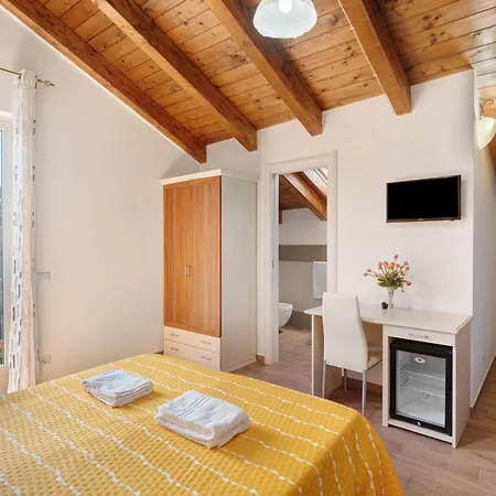 别墅 Degli Dei 阿杰罗拉