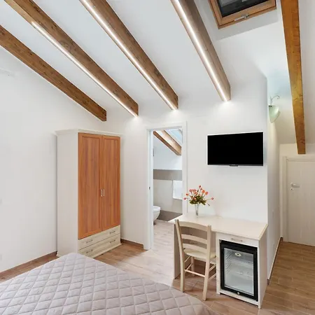 Degli Dei Appartement
