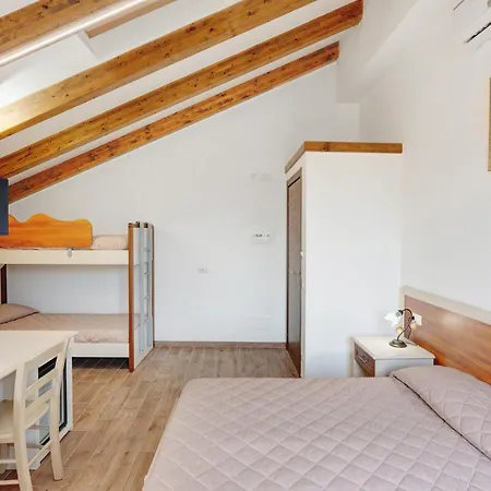 Apartament Degli Dei *