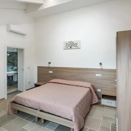 Degli Dei Appartement *